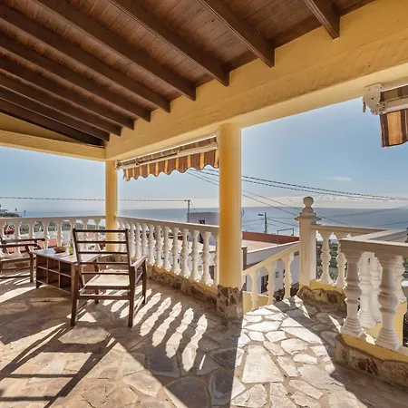 펜션 Casa Tenades *